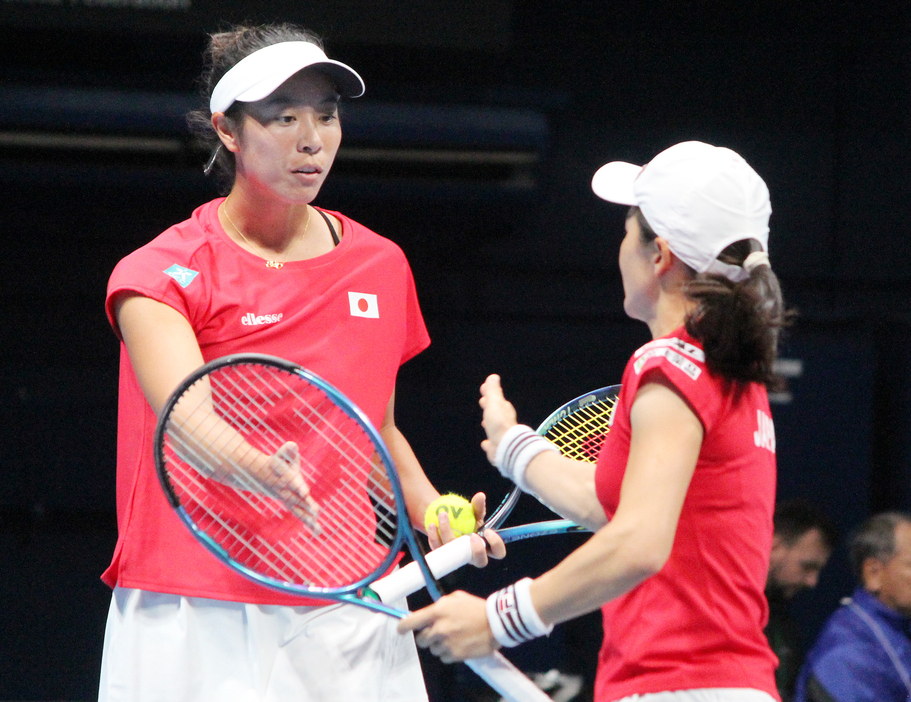 柴原瑛菜と青山修子（写真はBJK杯）[写真/tennis365.net]