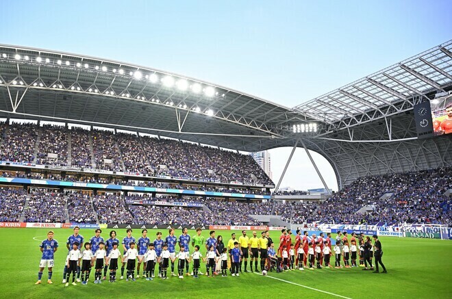 ６月に日本対シリア戦が行なわれたエディオンピースウイング広島。写真：金子拓弥（サッカーダイジェスト写真部