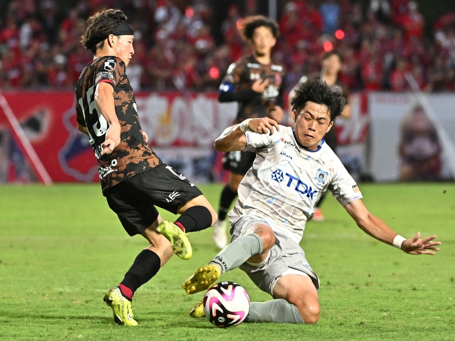 いわき戦で一発退場となったDF才藤龍治(J.LEAGUE)