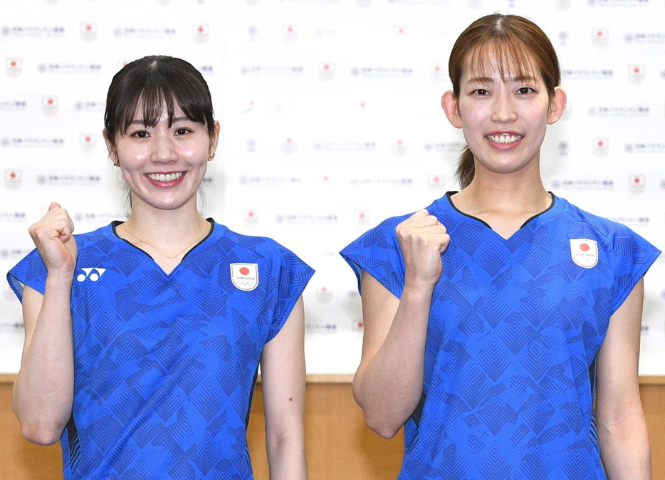 　志田千陽（左）と松山奈未