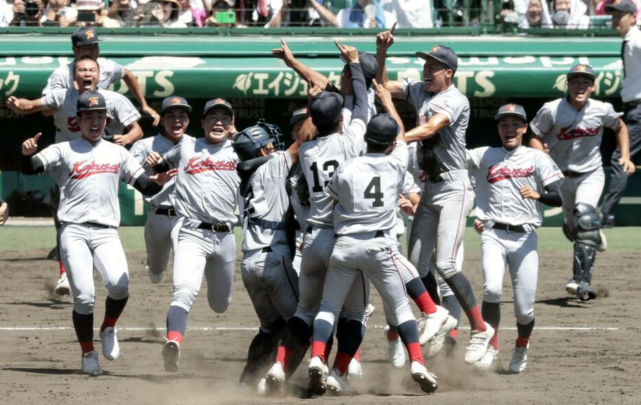 決勝戦初のタイブレークを制した京都国際