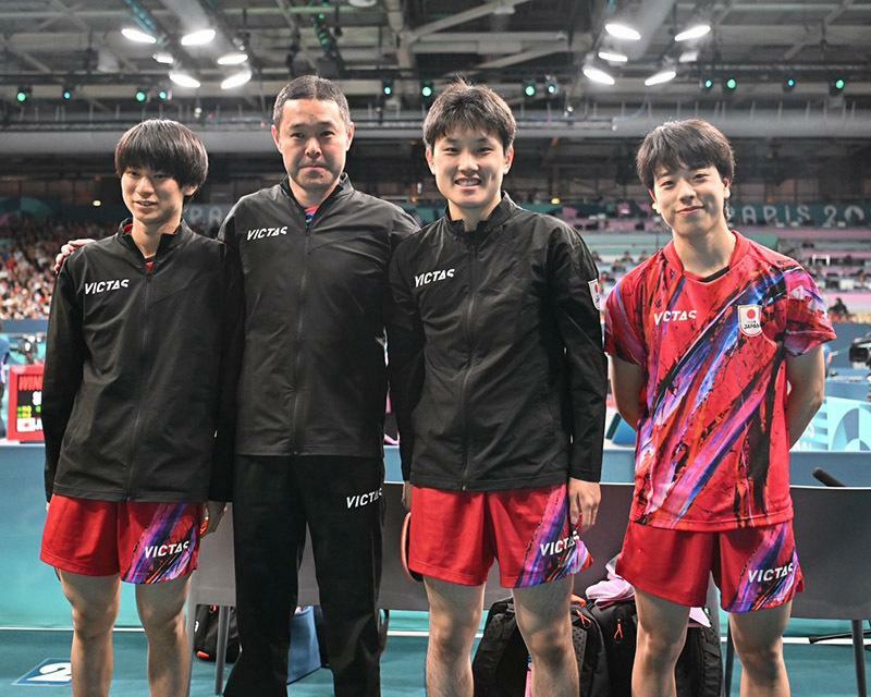 初戦を危なげなく勝利した日本男子（Photo：ITTF／ONDA）