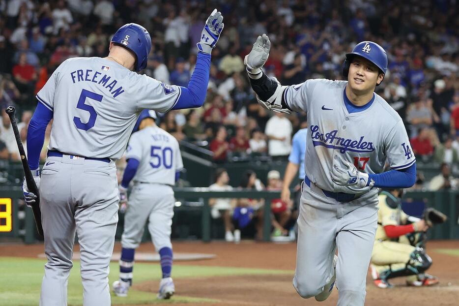 大谷が「43‐43」達成。チームは首位攻防初戦に辛くも勝利した(C)Getty Images