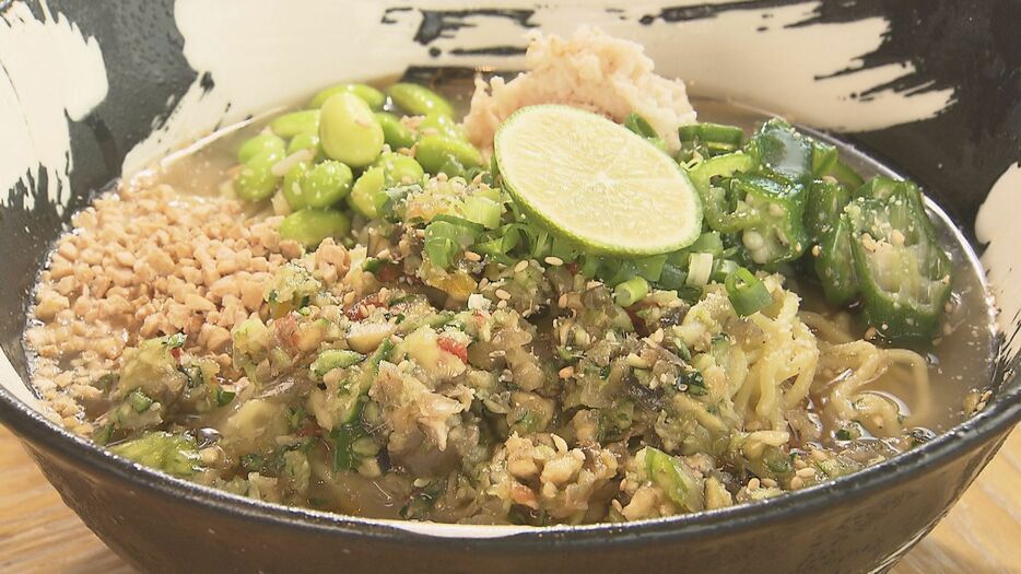 やたら冷やし味噌ラーメン（950円）