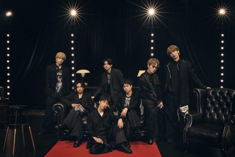 オリジナルライブ「WOWOW presents WEST. 10th Anniversary Live "W"」に出演するWEST.のメンバー＝WOWOW提供