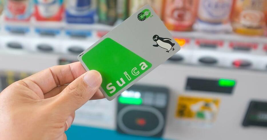 JR東日本の「Suica」（Terence Toh Chin Eng / Shutterstock.com）