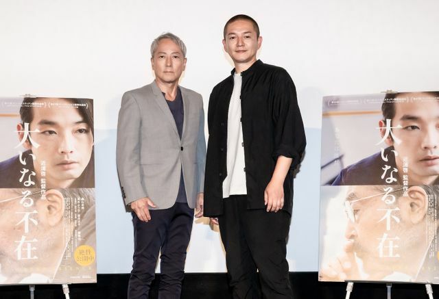 佐野元春さんと映画『大いなる不在』近浦啓監督　（c）2023 クレイテプス