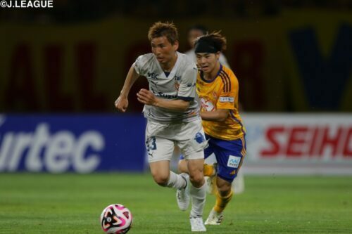 清水は仙台に敗れて首位陥落 [写真]＝J.LEAGUE via Getty Images