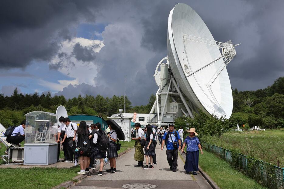 多くの人で賑わった野辺山宇宙電波観測所