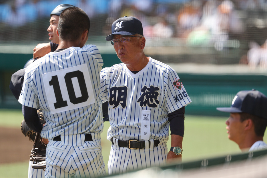 春夏通算55勝目をあげた馬淵史郎監督