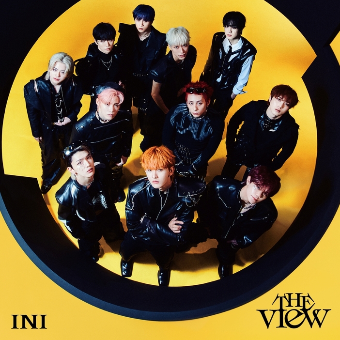 INI『THE VIEW』DAY VIEW ver.　ジャケット写真　（C）LAPONE Entertainment