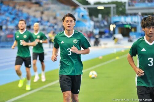 松田直樹氏の3番を背負って松本でプレーした田中隼磨氏（2019年撮影） [写真]＝金田慎平