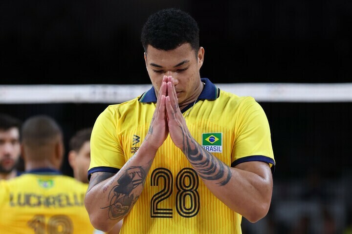 パリ五輪・男子バレーボールのブラジル代表ダルラン・ソウザ。(C)Getty Images