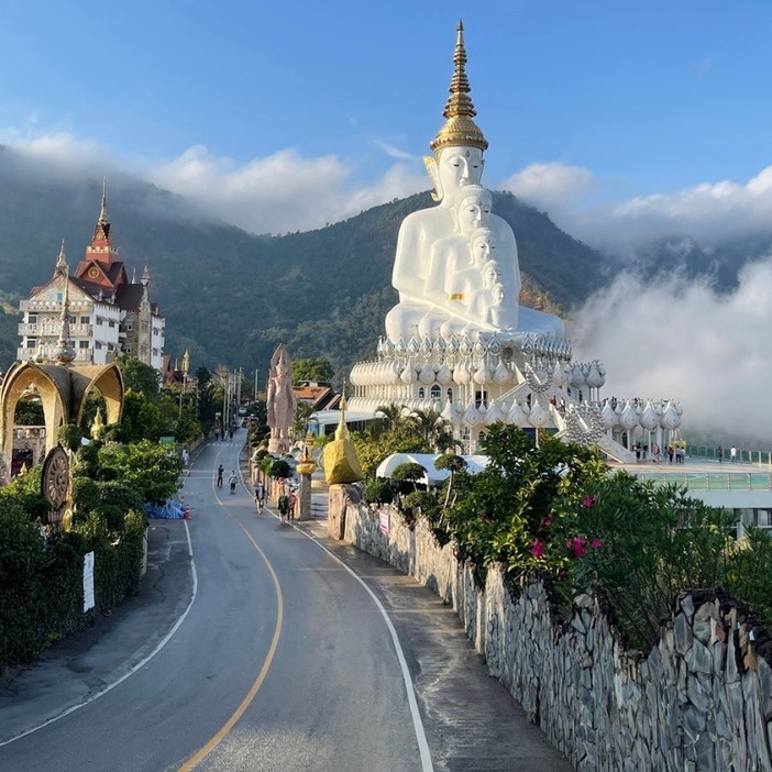 タイで巡りたい美しい寺院建築