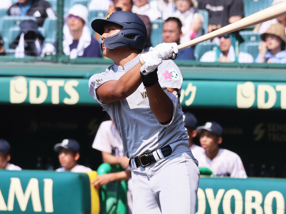 青森山田のプロ注目の遊撃手・吉川勇大　photo by Ohtomo Yoshiyuki