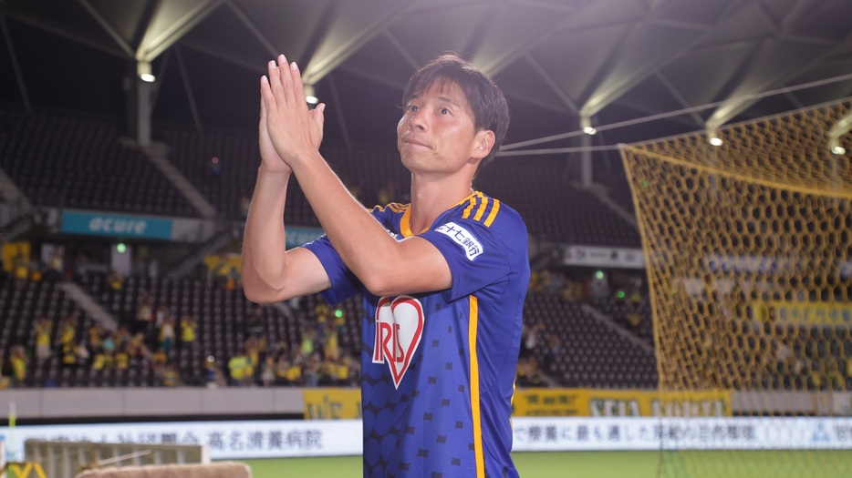 約1年間仙台でプレーした長澤 (C)J.LEAGUE