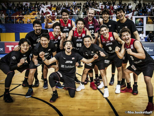 4連敗からの8連勝で2019年W杯への出場権を獲得した[写真]＝fiba.basketball