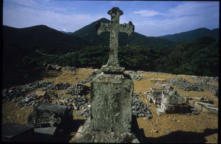 潜伏キリシタンが建てた教会／中通島