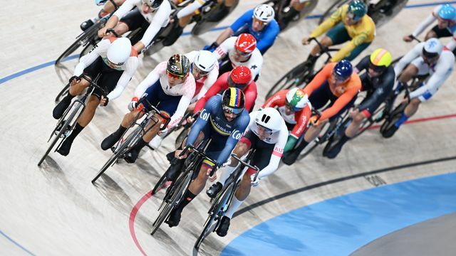 自転車男子オムニアムのエリミネイションレース(写真:松尾/アフロスポーツ)