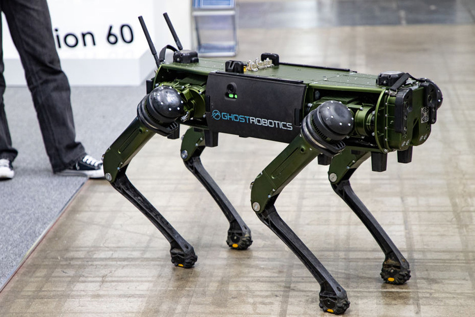 The Ghost Robotics Vision 60 is seen during 2022 RobotWorld hold in KINTEX, on October 28, 2022 in Goyang City, Gyeonggi Province, South Korea. （Photo by Chris Jung/NurPhoto via Getty Images）