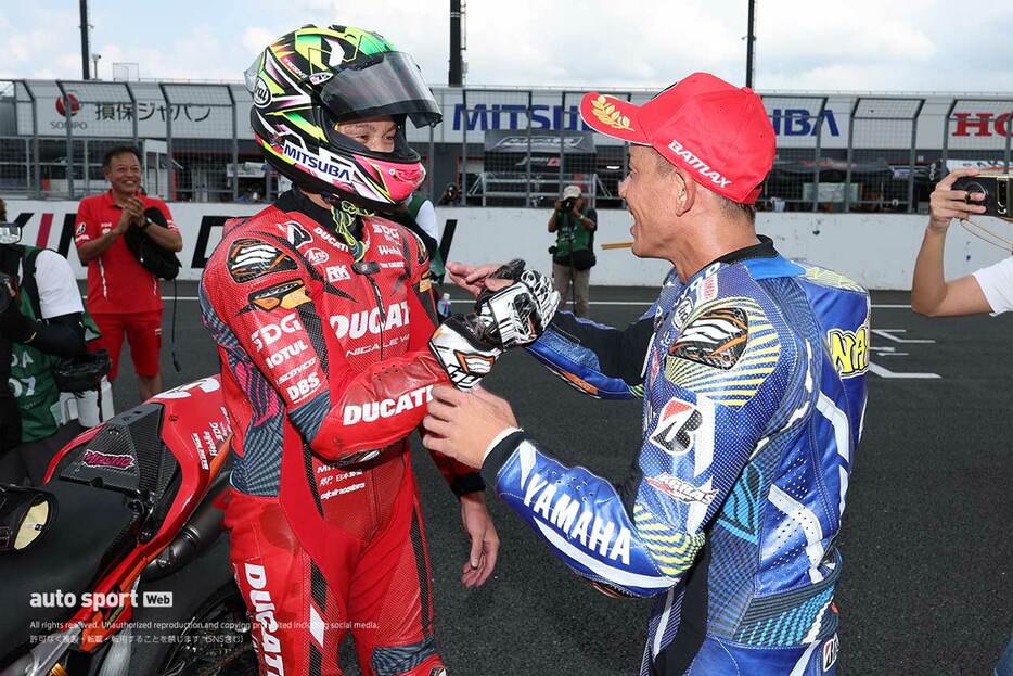 水野涼（DUCATI Team KAGAYAMA）、中須賀克行（YAMAHA FACTORY RACING TEAM）／2024全日本ロード第5戦もてぎ2&4 JSB1000 決勝