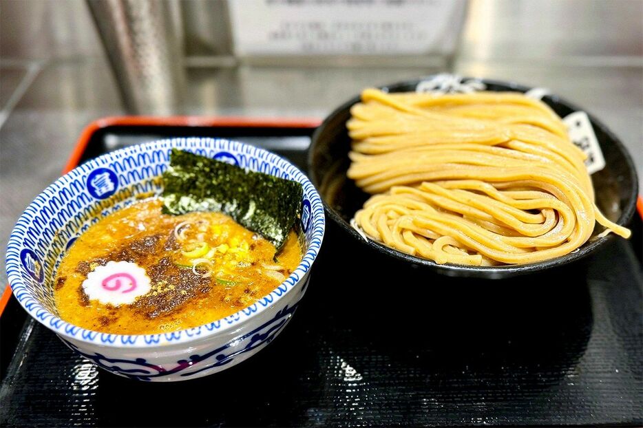 ラーメン激戦区：『松戸富田麺絆』の「濃厚つけめん（並）」　撮影：山川大介