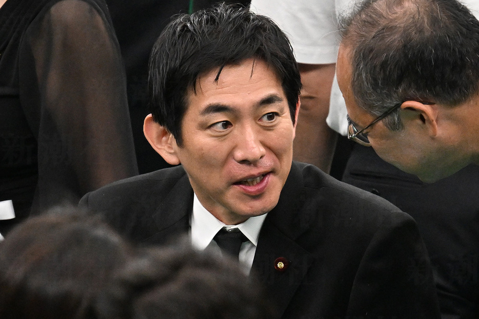 小林鷹之氏