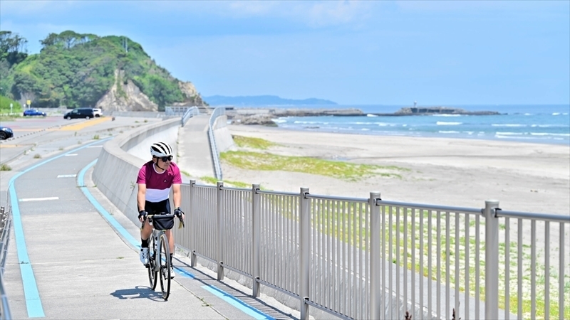 「浜街道ライド１１０」では、美しいいわき市の沿岸部などを走って交流する