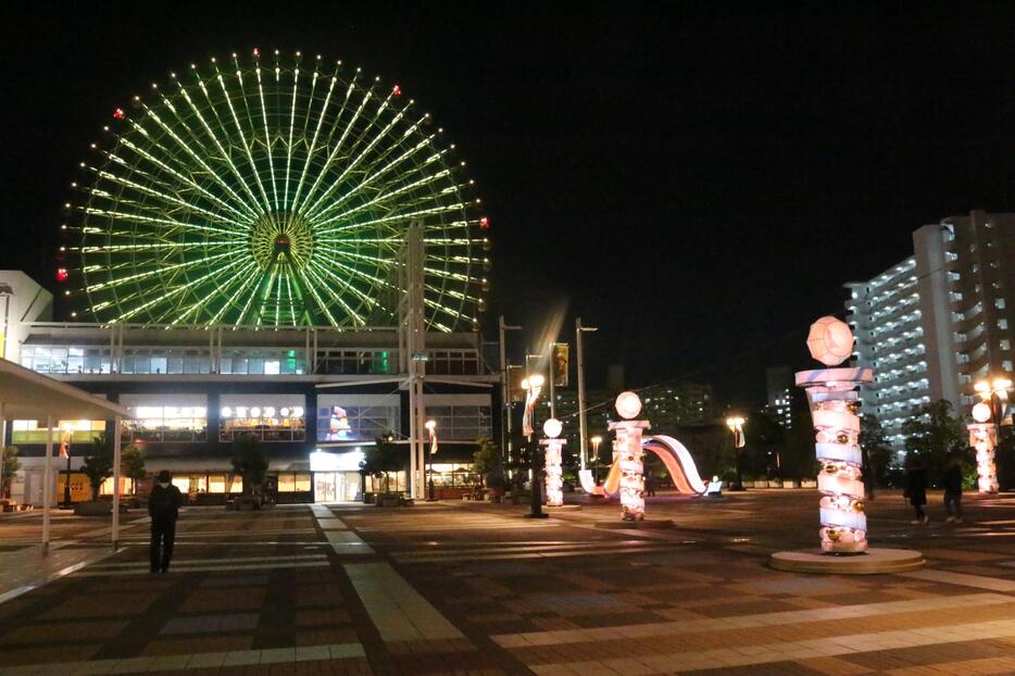 大観覧車とイルミネーション