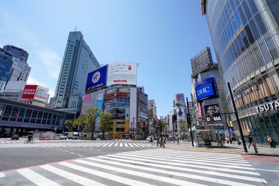 緊急事態宣言下の東京・渋谷（4月10日、写真：アフロ）