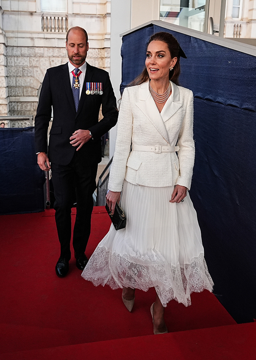 Valentino ツイードワンピース キャサリン妃着用 Valentino ツイードワンピース キャサリン妃着用