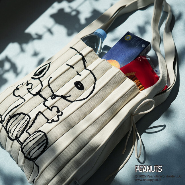 PEANUTS』韓国人気ブランドとコラボ！ スヌーピーの“ニット