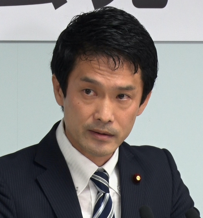 「リベラルな立ち位置をしっかり日本の政治の中で打ち立て直したい」と小川氏