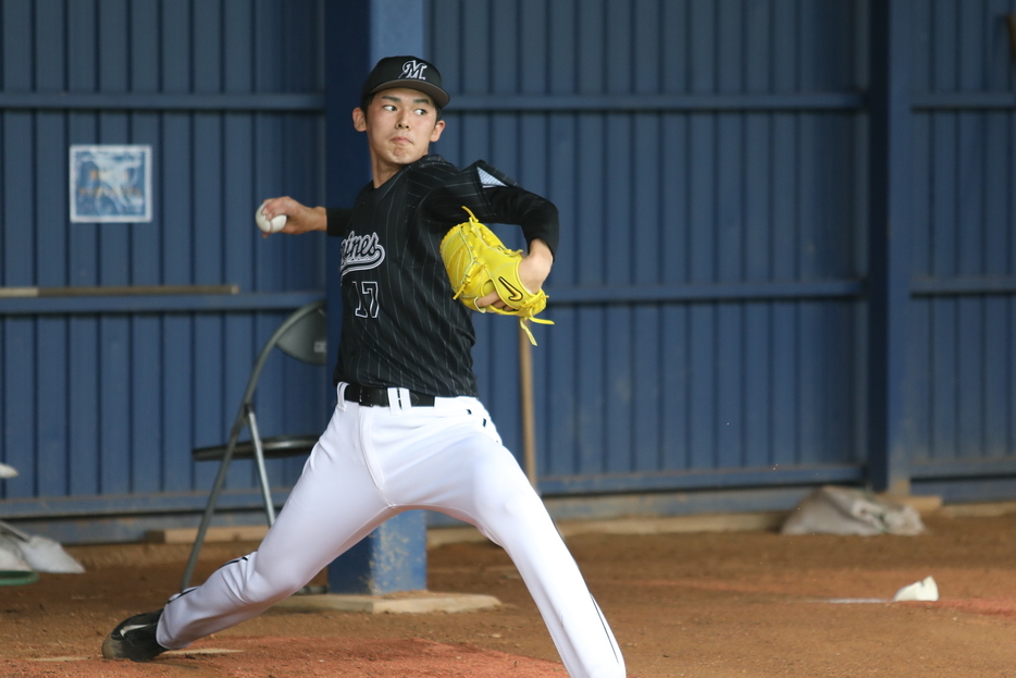 ロッテはCS初戦の先発に2年目の佐々木朗希を指名した(写真・黒田史夫）