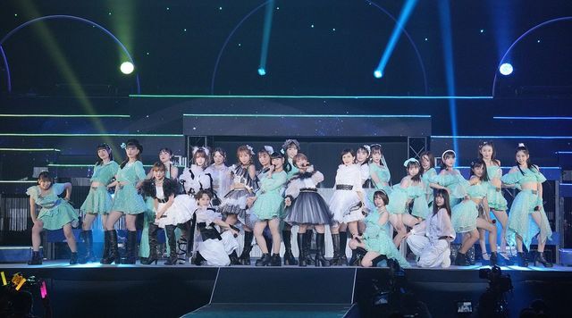 OG10人も登場した『モーニング娘。'23 コンサートツアー秋「Neverending Shine Show」SPECIAL』