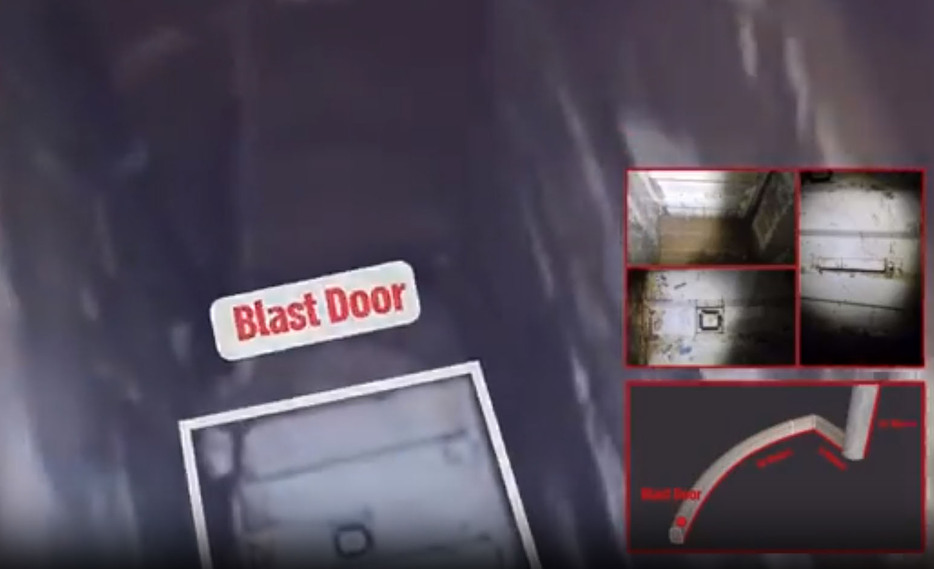 イスラエル軍が19日公開した、ガザのシファ病院敷地の地下で発見したとするトンネル内の爆発に耐えるドアの画像（軍提供・共同）
