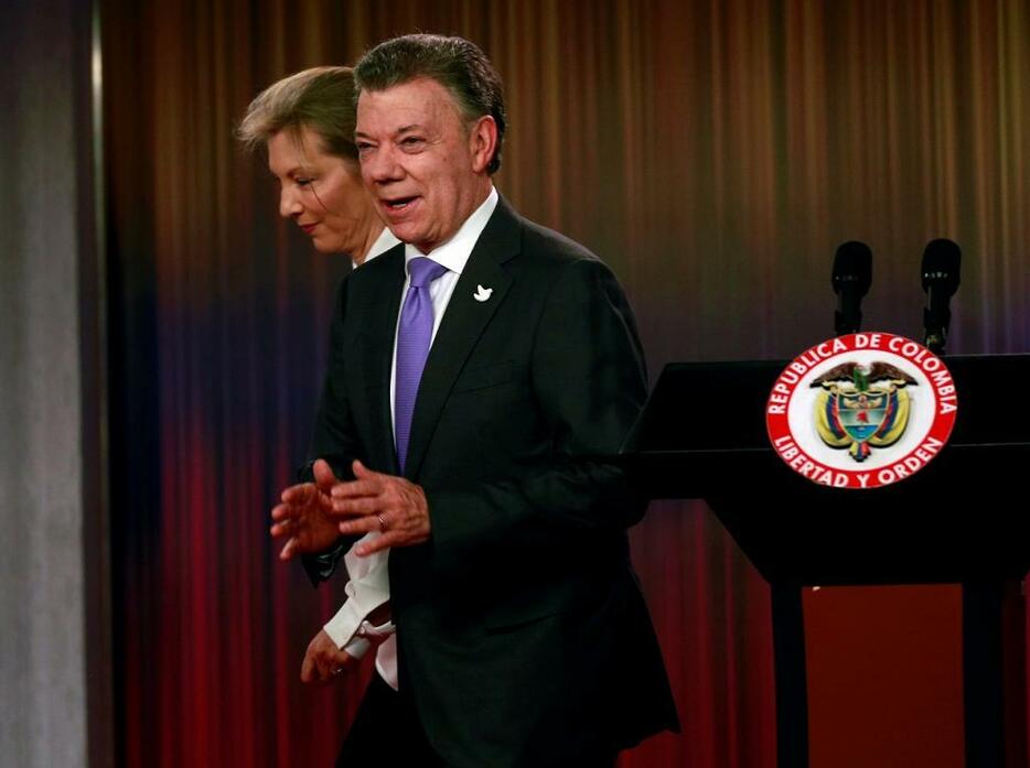 [写真]コロンビア内戦で和平合意に導いたとしてコロンビアのサントス大統領は2016年のノーベル平和賞を受賞した（ロイター/アフロ）
