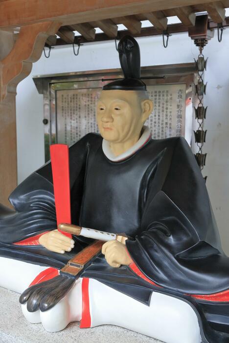 吉良邸跡にある吉良上野介の座像（写真：GYRO PHOTOGRAPHY/アフロイメージマート）