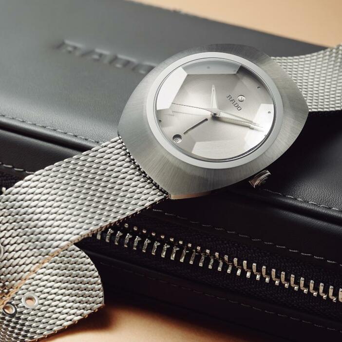 スイス時計ブランド、ラドーの名作“ダイヤスター”の60周年記念モデル