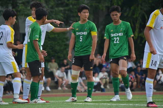 昨年度のキャプテン石川（写真）がリハビリに取り組む姿を見て、上原もモチベーションを取り戻した。写真：松尾祐希