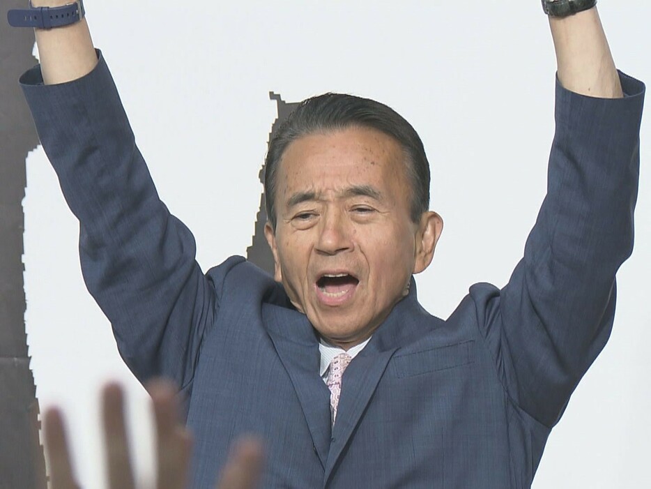 静岡県知事選挙で初当選した鈴木康友元浜松市長