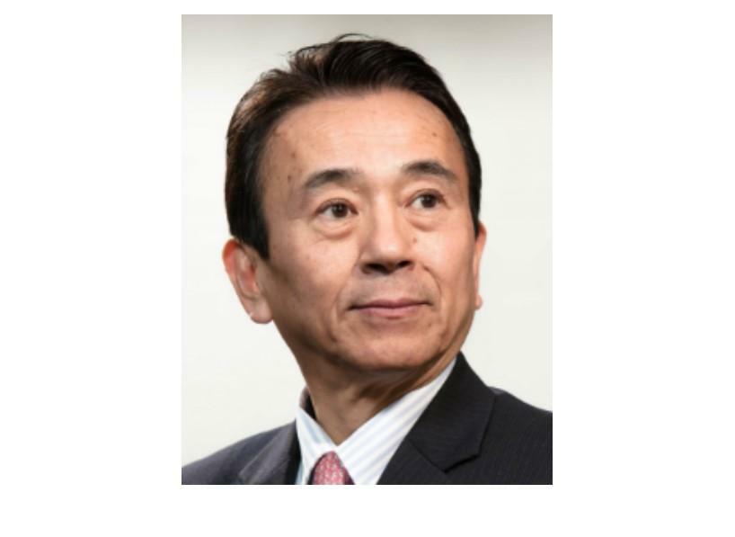 鈴木氏は静岡県浜松市出身、慶應義塾大学卒業。衆議院議員を2期、浜松市長を4期務める