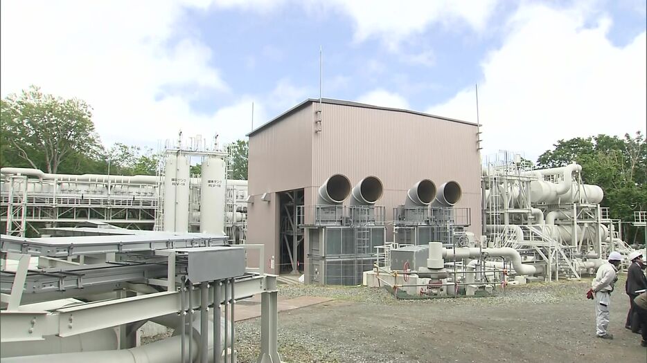 函館市臼尻町で1日から運転を開始した南茅部地熱発電所