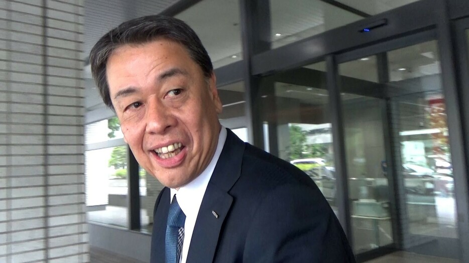 きょう経産省を訪れた内田社長