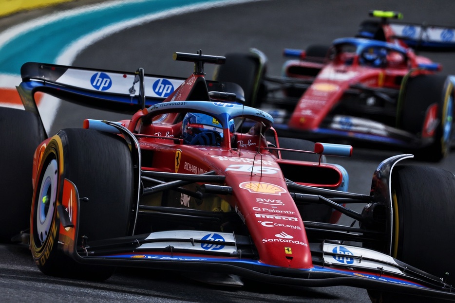 2024年F1第6戦F1マイアミGP　シャルル・ルクレールとカルロス・サインツ（フェラーリ）