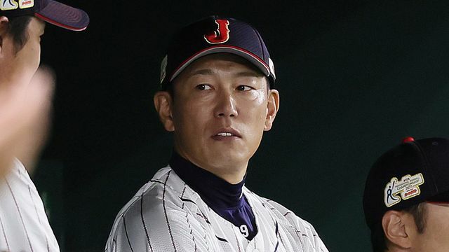 侍ジャパン・井端弘和監督(写真：日刊スポーツ/アフロ)