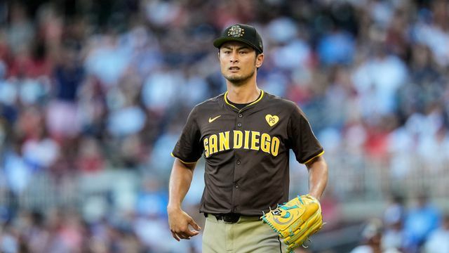 日米通算200勝を達成したダルビッシュ有投手(写真：AP/アフロ)