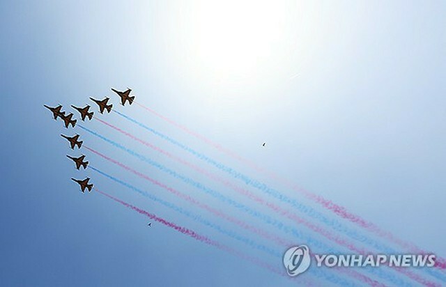 韓国空軍の特殊飛行チーム「ブラックイーグルス」（資料写真）＝（聯合ニュース）