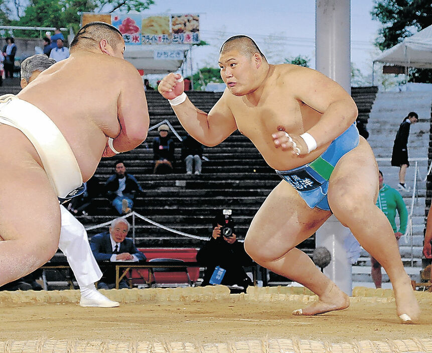 ２０１８年の第１０２回高校相撲金沢大会で個人３位となった海洋の中村泰輝（現・大の里）＝石川県卯辰山相撲場