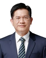 林佳龍氏